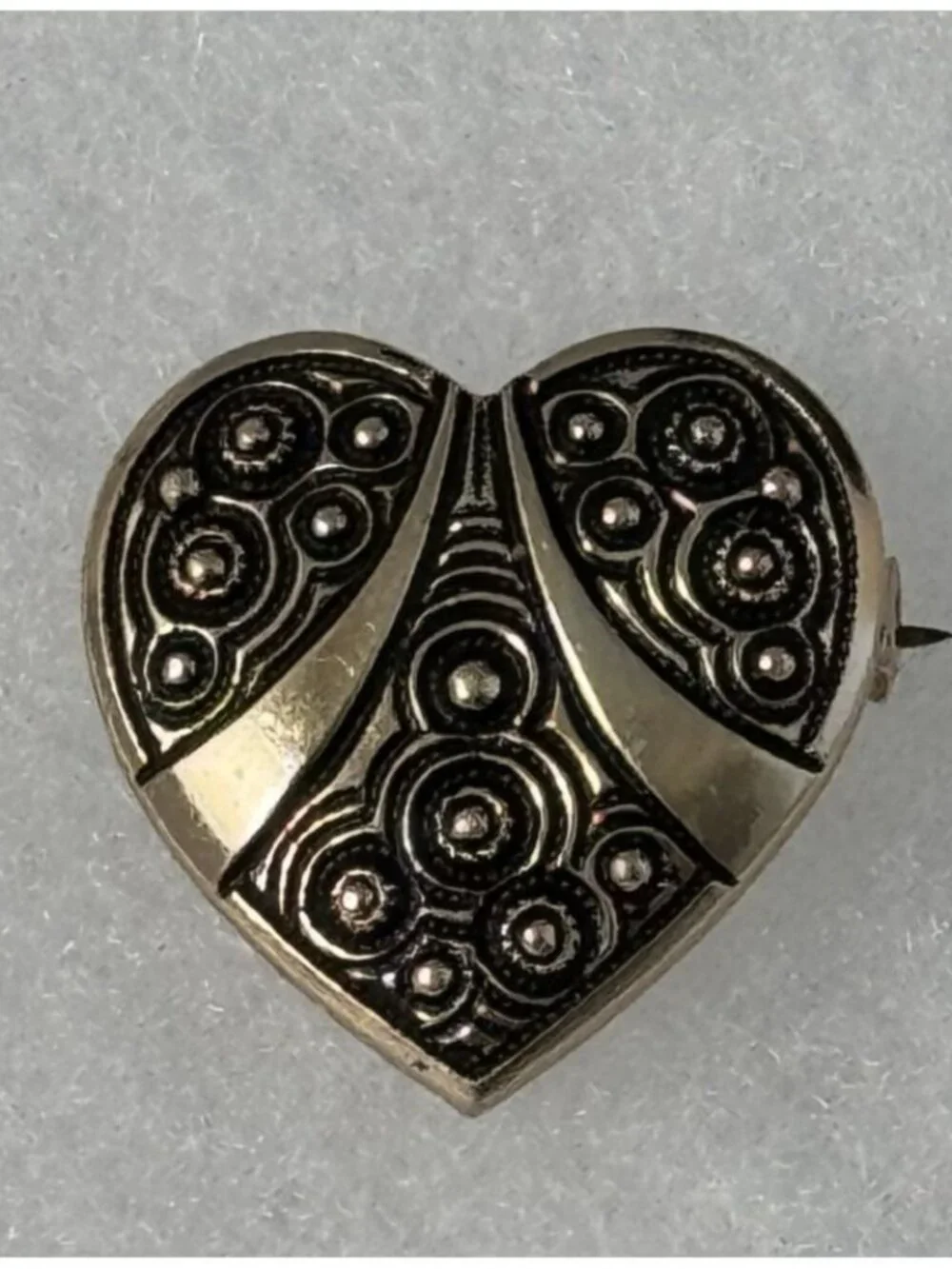 Heart Brooch Pin Gold Tone Vintage Etched Swirl Design